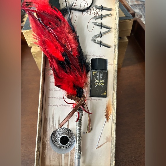 Unique one set with a feather quill, ink, 5 nubs and an ink bottle - new - Picture 1 of 12